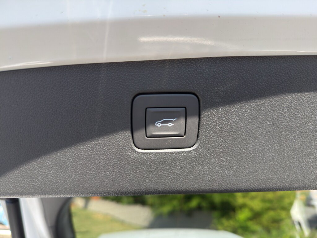 New 2026 Buick Envista Sport Touring w/ Convenience I Package FWD image 20