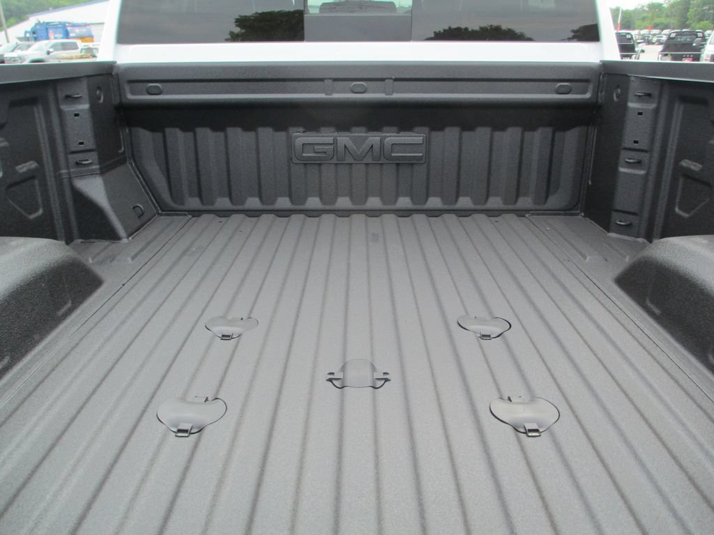 New 2026 GMC Sierra 2500 AT4X AWD/4WD image 7
