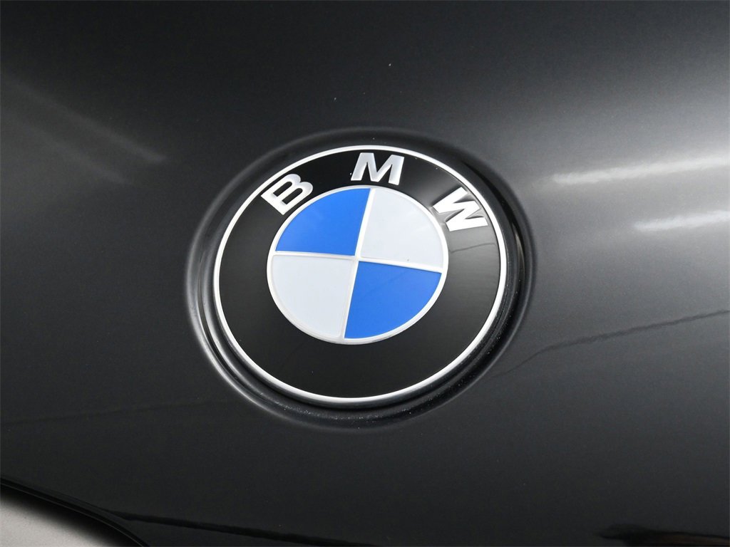 Certified 2023 BMW M550i xDrive w/ Executive Package image 19