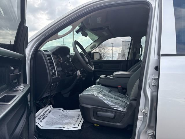 Used 2018 RAM 1500 Express w/ Express Value Package image 9