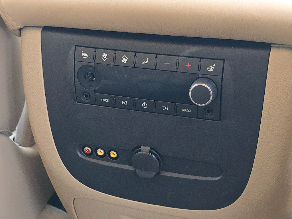 Used 2009 GMC Yukon XL Denali AWD/4WD image 21