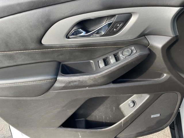 Used 2021 Chevrolet Traverse RS image 20