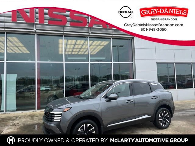 Used 2025 Nissan Kicks SR FWD image 1