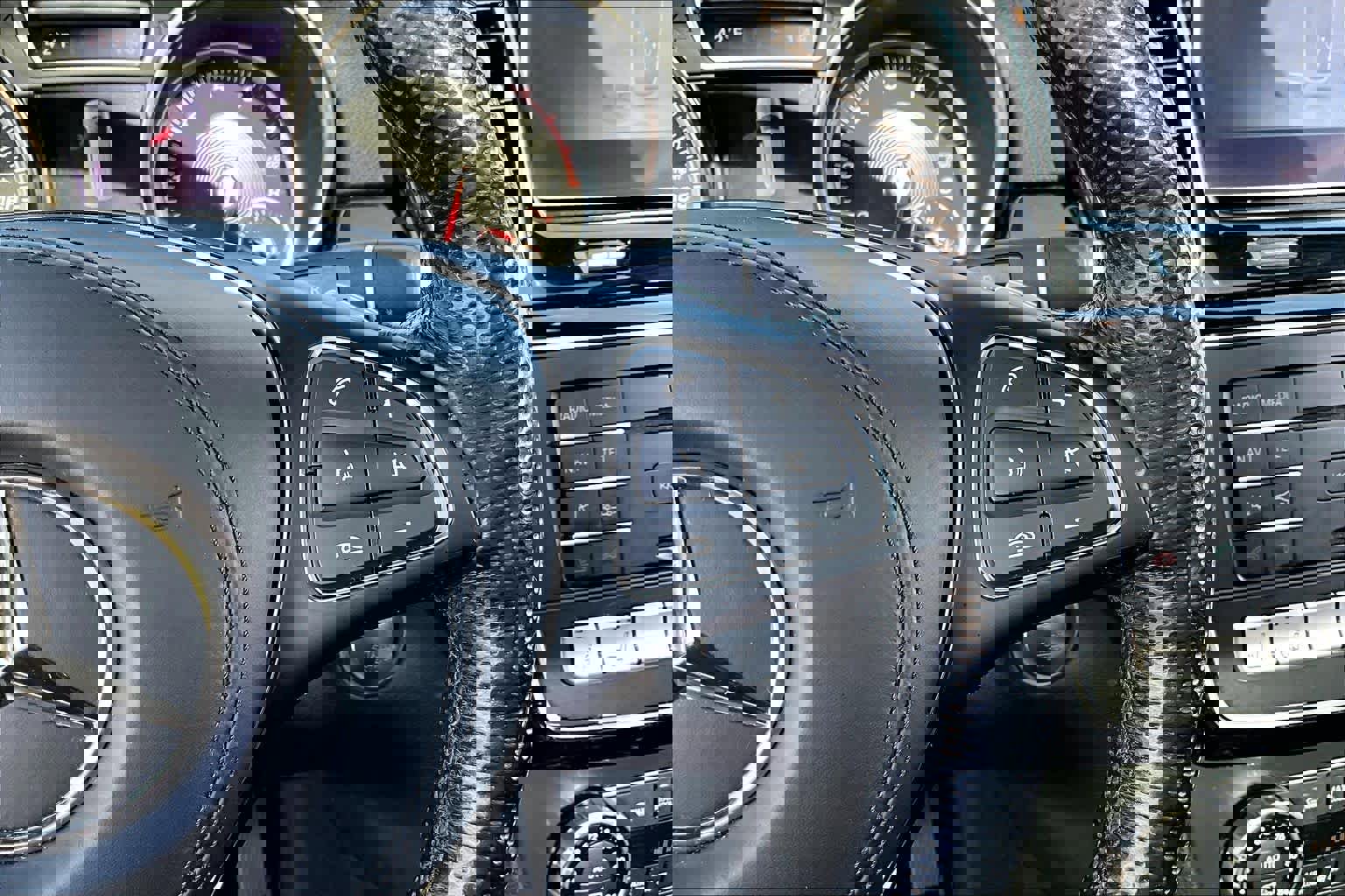 Used 2019 Mercedes-Benz GLS 550 4MATIC image 25