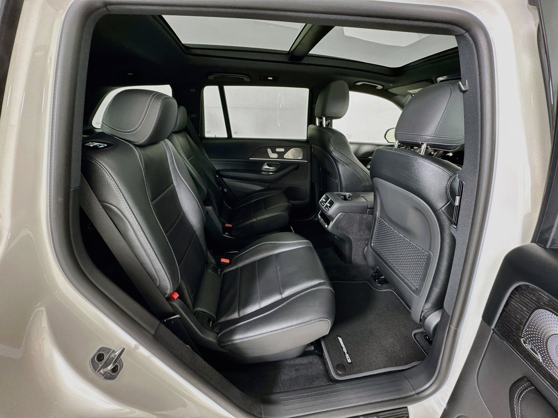 New 2027 Mercedes-Benz GLS 450 4MATIC image 31