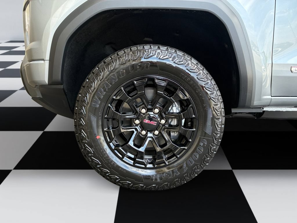 New 2026 GMC Canyon Elevation w/ Convenience Package RWD image 14