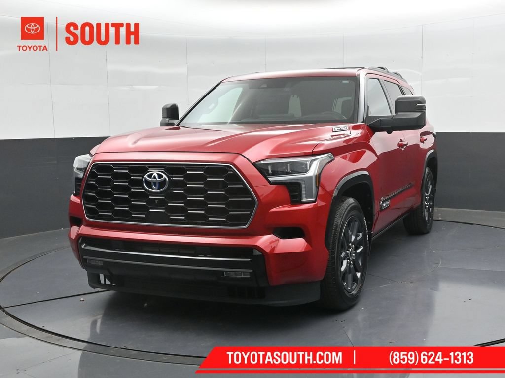 Used 2023 Toyota Sequoia Platinum AWD/4WD image 6