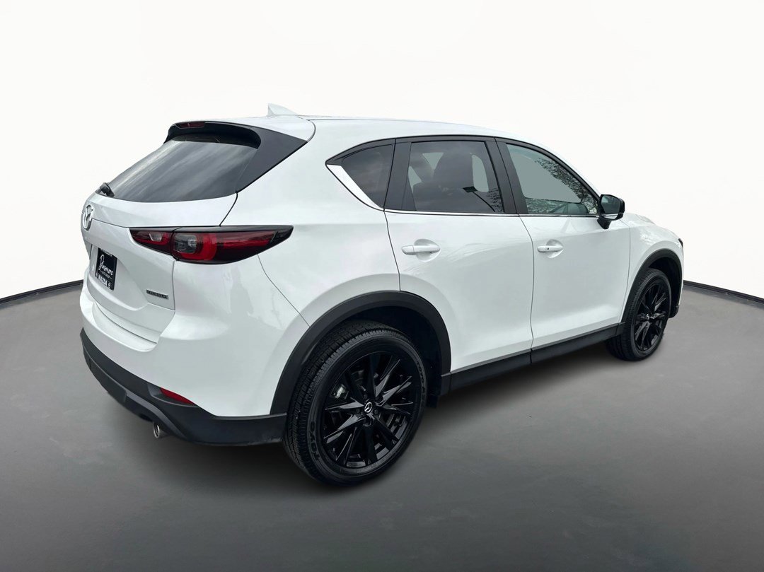 Used 2025 MAZDA CX-5 Carbon Edition image 3