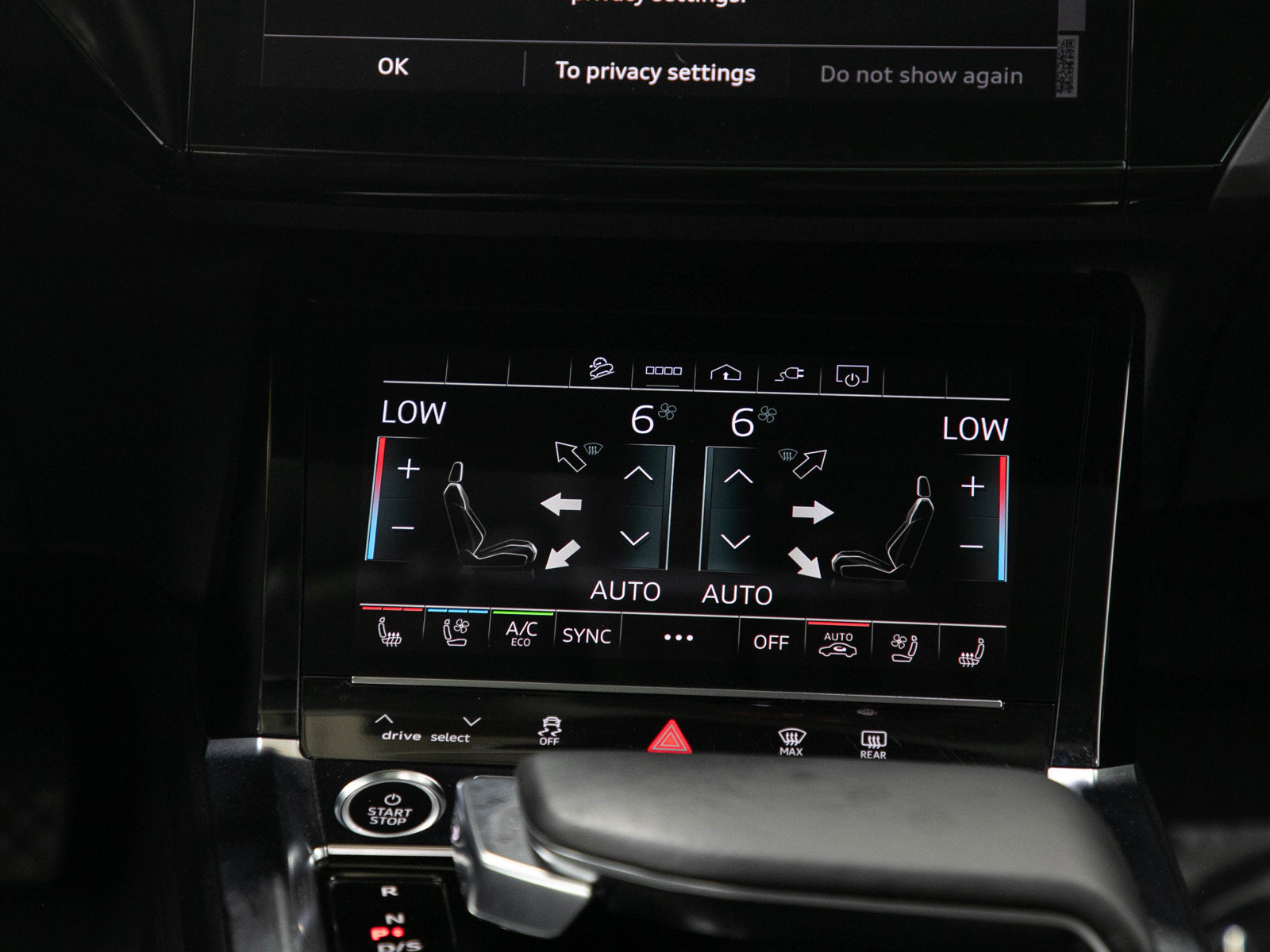 Used 2024 Audi Q8 e-tron Premium Plus w/ Premium Plus Package AWD/4WD image 20