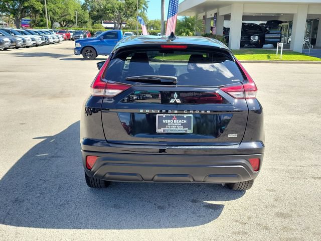 Used 2024 Mitsubishi Eclipse Cross LE AWD/4WD image 5