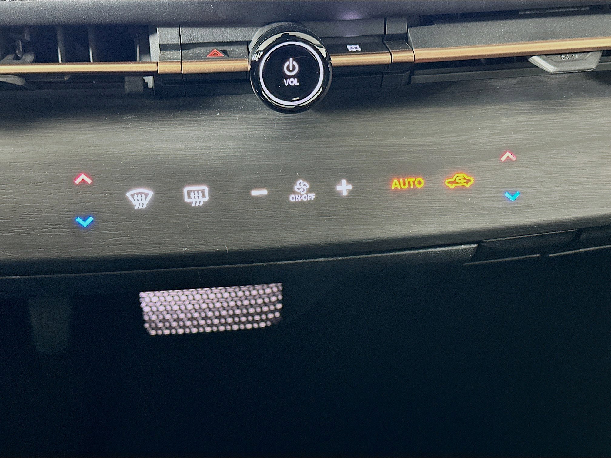 Used 2023 Nissan Ariya FWD image 24