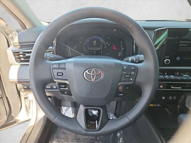 Used 2026 Toyota Camry LE w/ Convenience Package FWD image 13