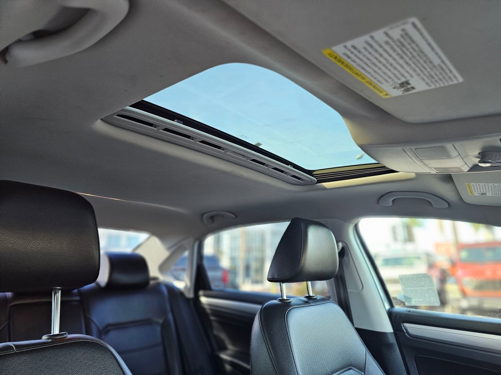 Used 2019 Volkswagen Passat 2.0T Wolfsburg w/ Wheels & Sunroof Package FWD image 28
