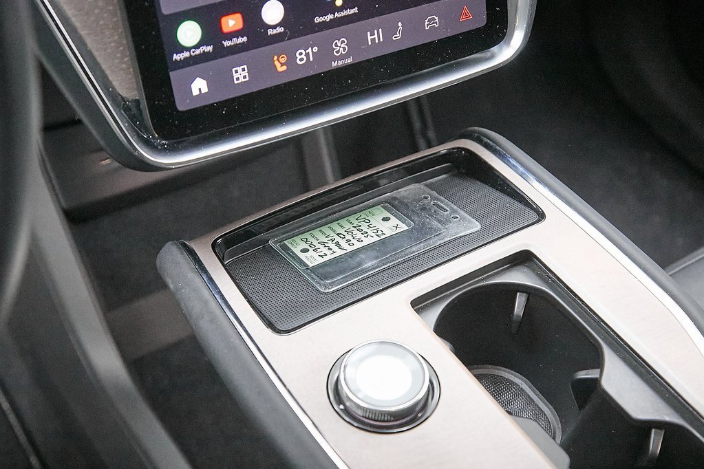 Certified 2025 Volvo EX90 Ultra image 18