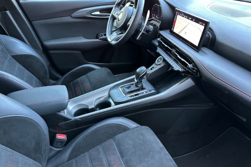 Used 2024 Dodge Hornet R/T Plus AWD/4WD image 16
