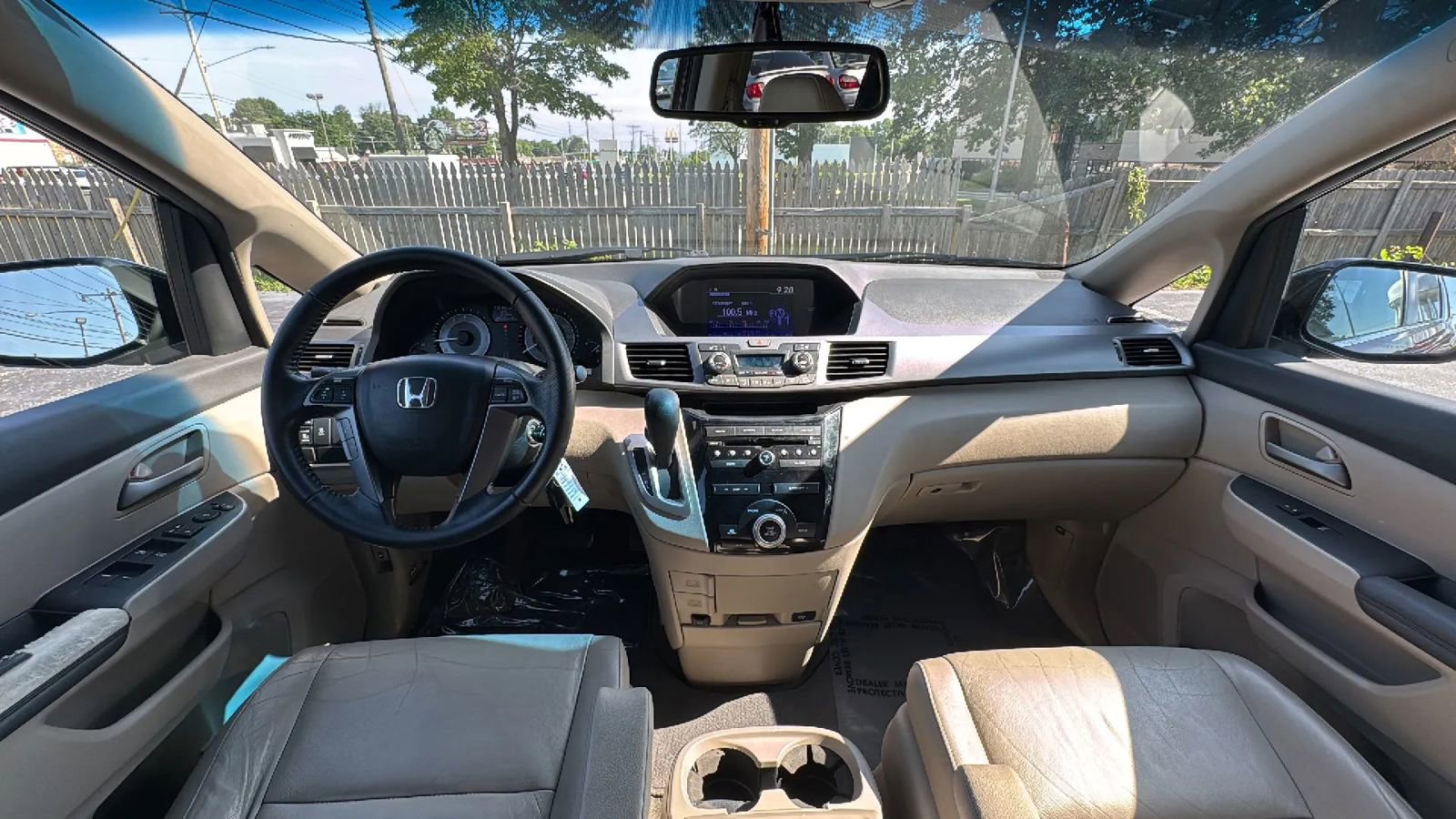 Used 2011 Honda Odyssey EX-L image 9