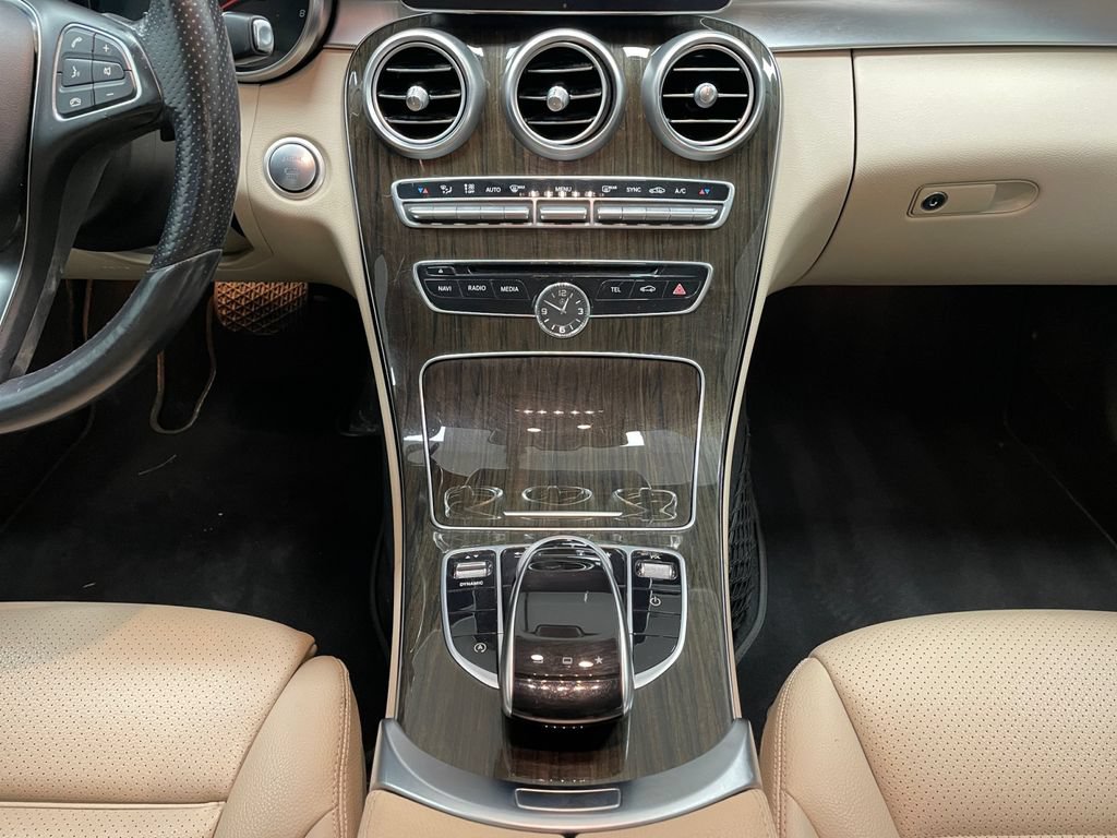 Used 2016 Mercedes-Benz C 300 4MATIC Sedan w/ Surround View Package image 9