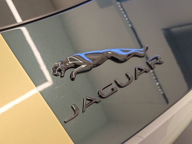 New 2024 Jaguar F-TYPE R image 8