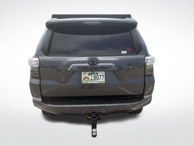 Used 2019 Toyota 4Runner SR5 AWD/4WD image 8