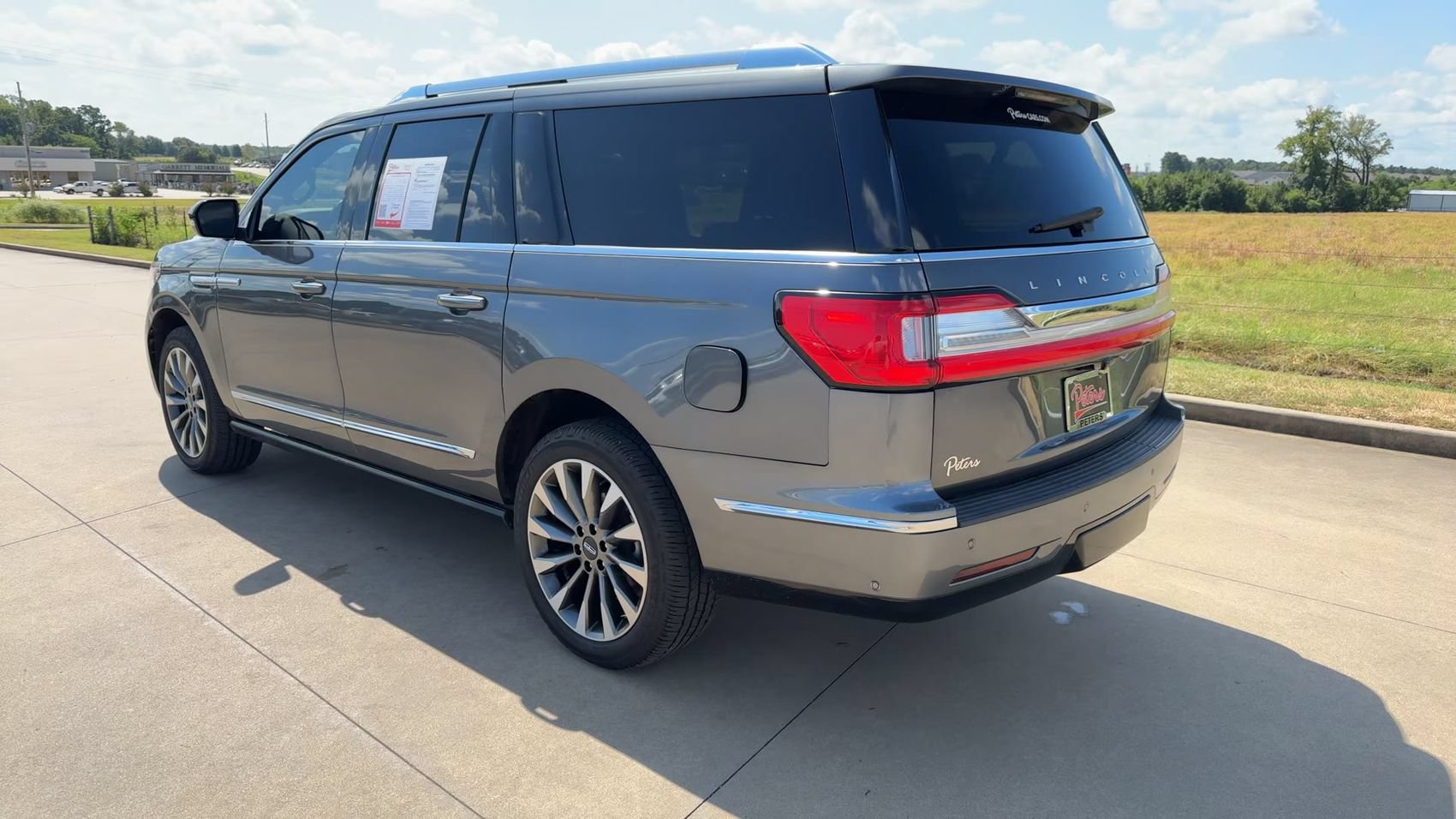 Used 2021 Lincoln Navigator L Reserve AWD/4WD image 7