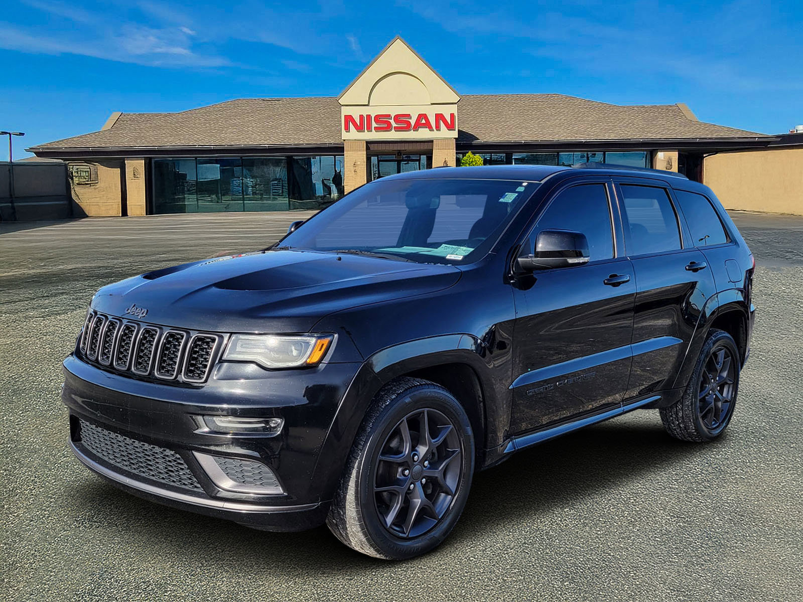 Used 2020 Jeep Grand Cherokee Limited X image 2