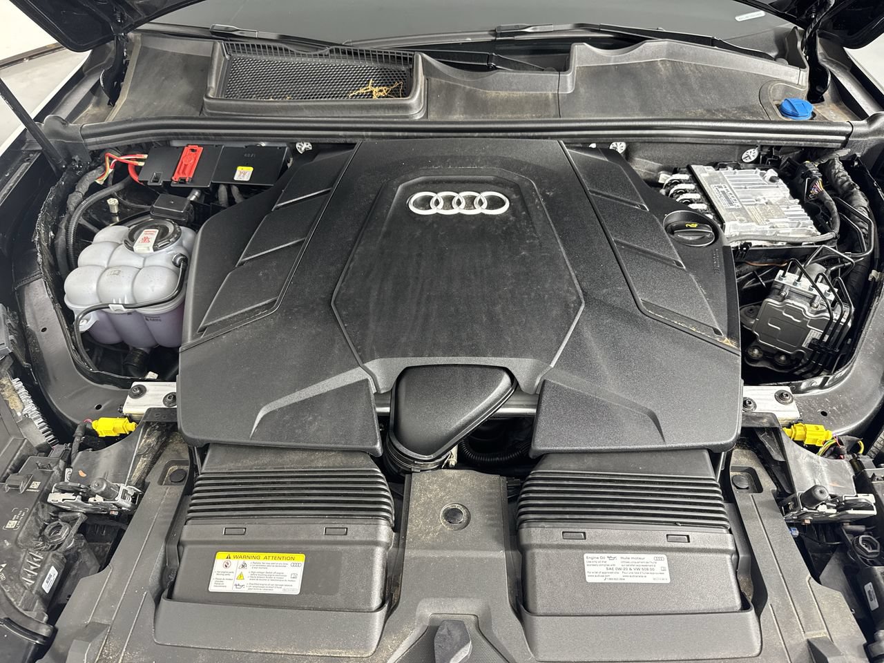 Used 2025 Audi Q7 3.0T Premium Plus w/ Premium Plus Package AWD/4WD image 30