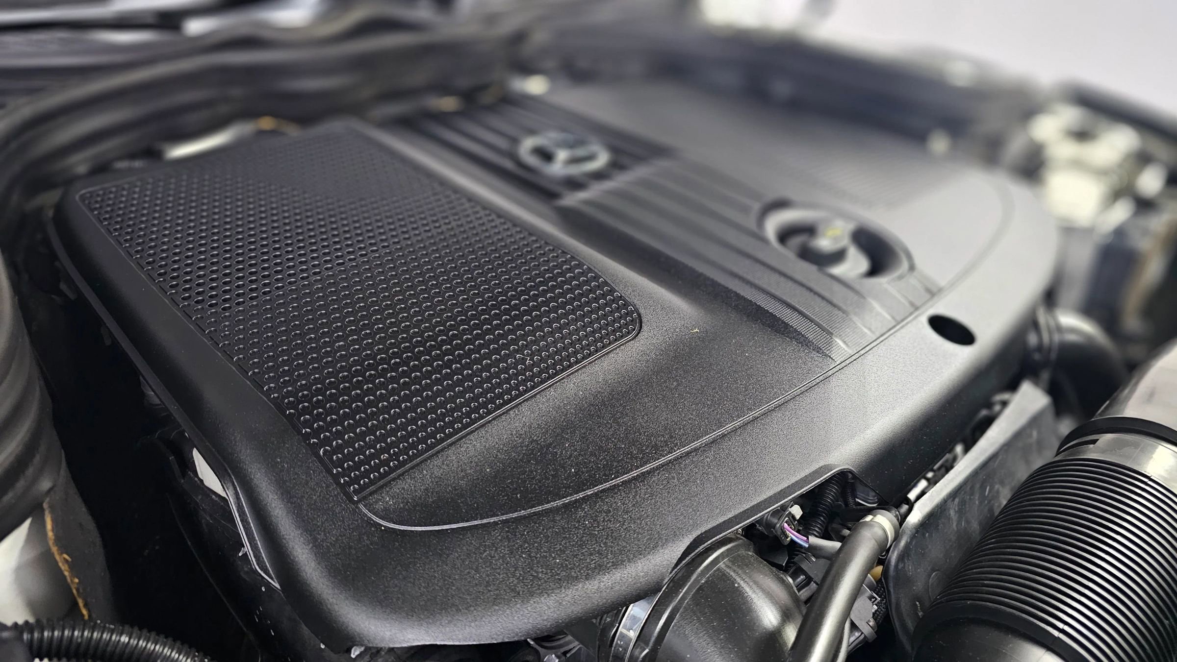 Used 2014 Mercedes-Benz E 250 BlueTEC Sedan image 8