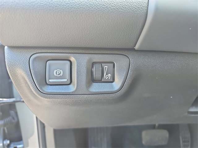 Certified 2023 GMC Acadia SLE w/ Driver Convenience Package image 26