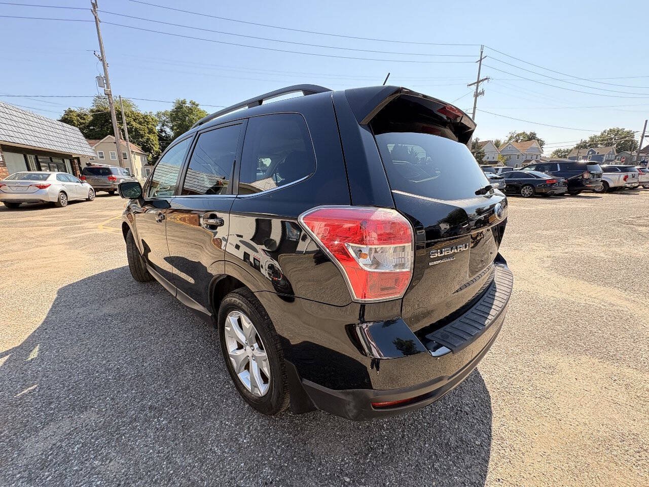 Used 2014 Subaru Forester 2.5i Touring AWD/4WD image 11
