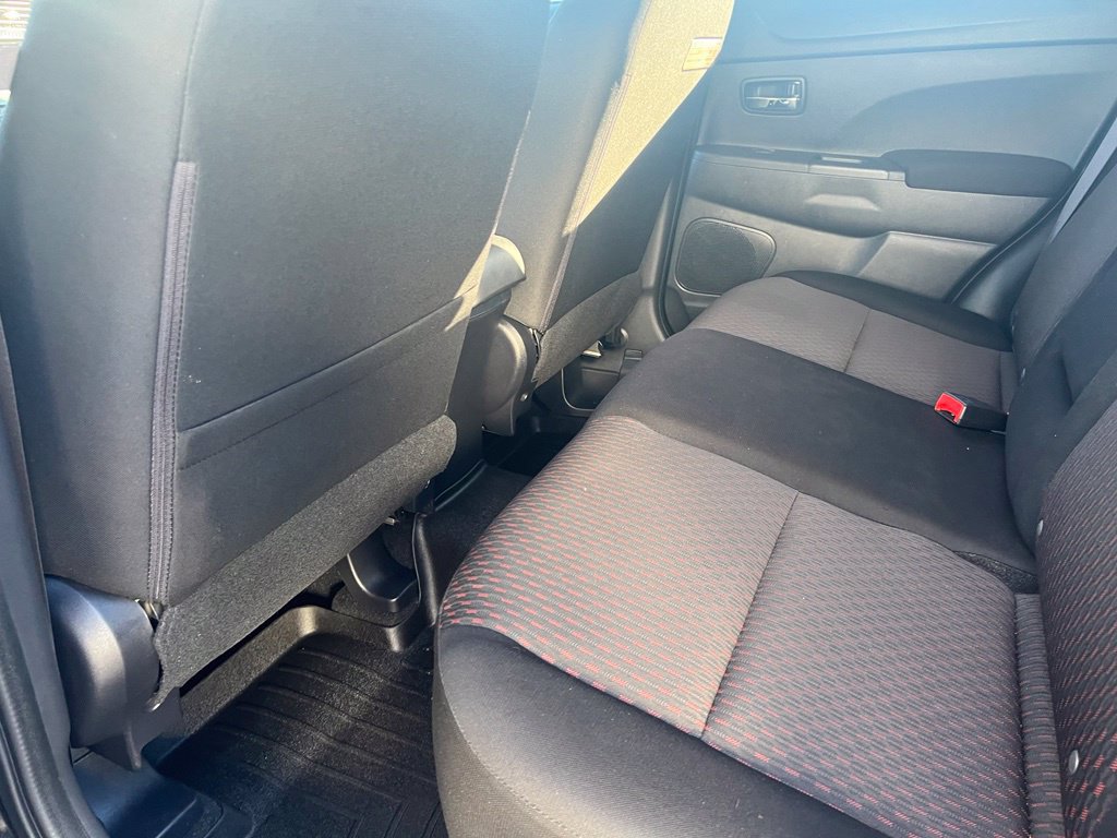 Used 2017 Mitsubishi Outlander Sport LE AWD/4WD image 20