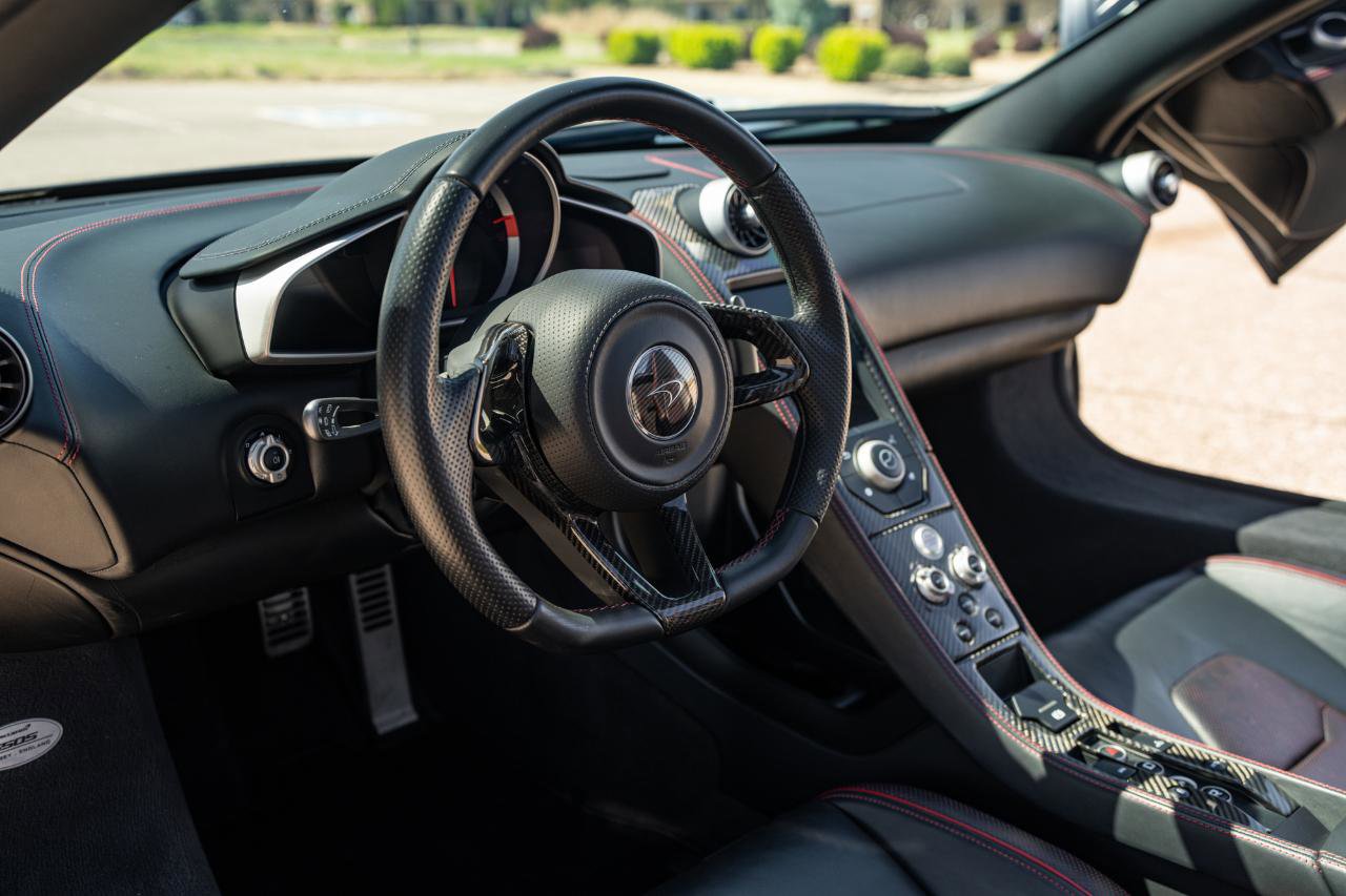 Used 2016 McLaren 650S Spider image 53