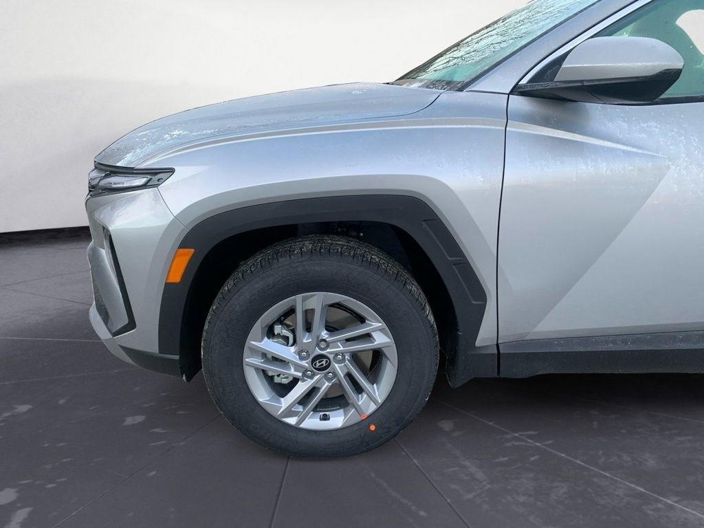 New 2025 Hyundai Tucson SE image 11