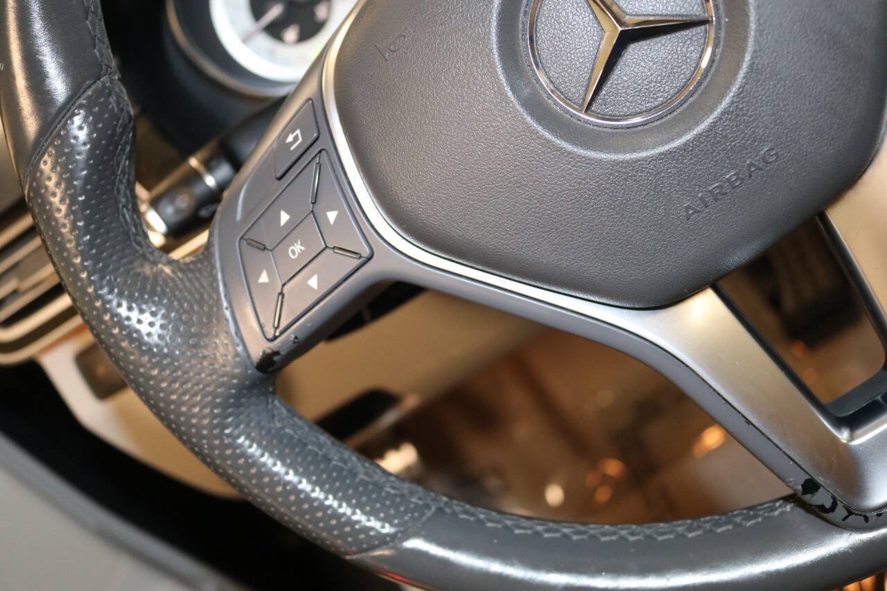 Used 2015 Mercedes-Benz E 350 Sedan image 39