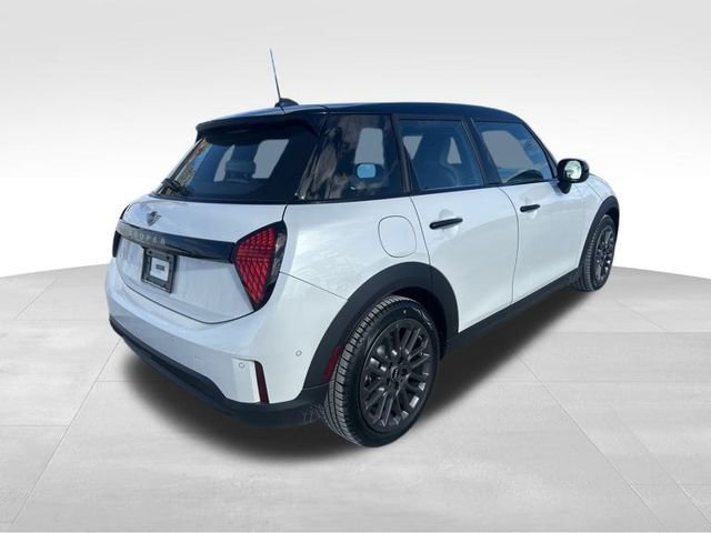 New 2026 MINI Cooper 4-Door Hardtop image 8