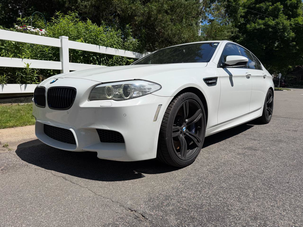 Used 2013 BMW M5 RWD image 6
