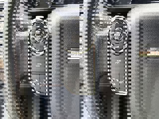 Used 2017 Land Rover Range Rover Sport SE image 23