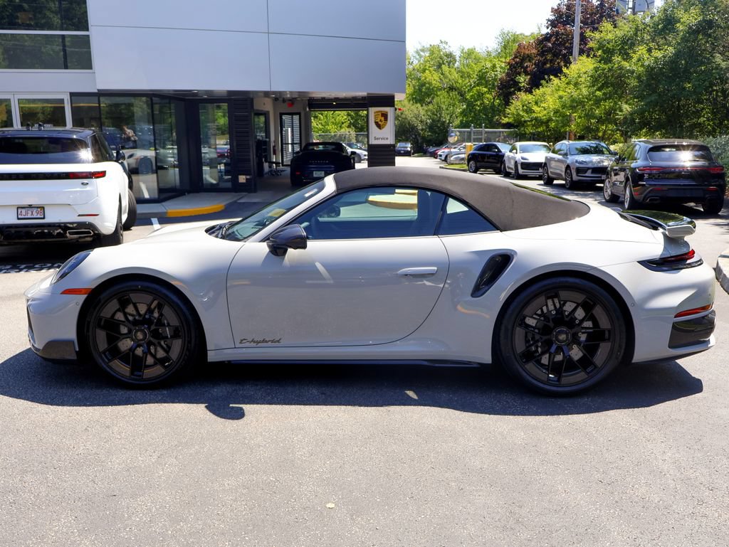 Used 2026 Porsche 911 Turbo S AWD/4WD image 38