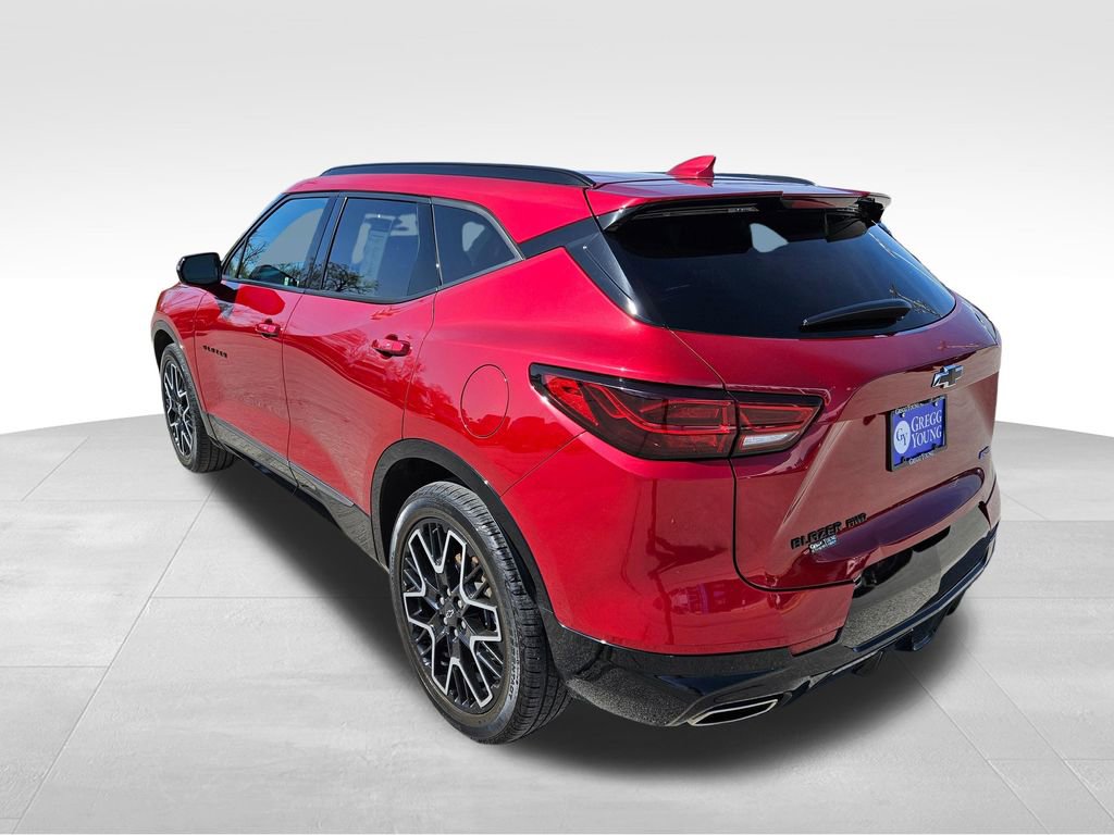 Used 2023 Chevrolet Blazer RS w/ Driver Confidence II Package AWD/4WD image 9