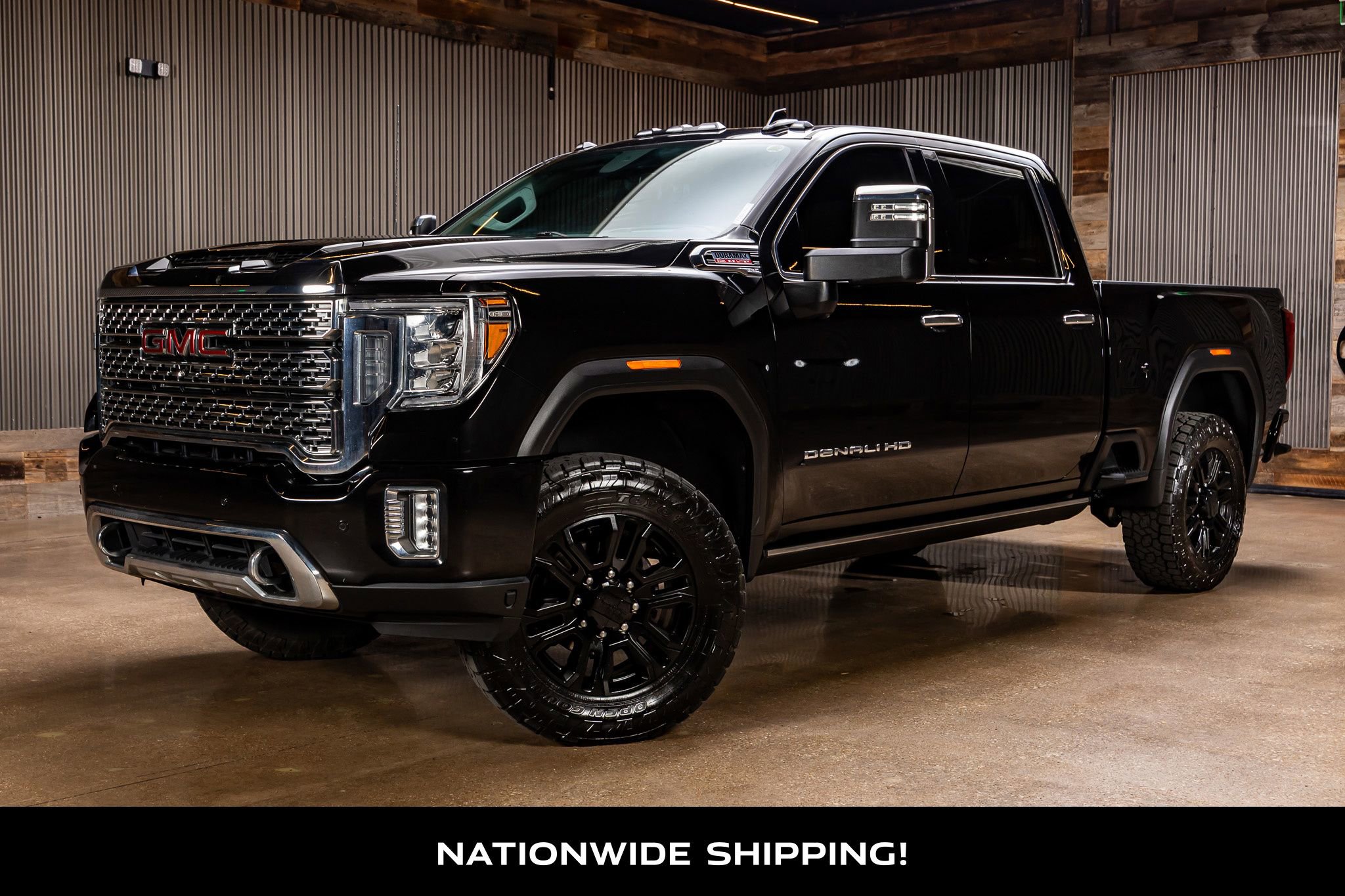 Used 2023 GMC Sierra 3500 Denali w/ Denali Black Diamond Edition image 4