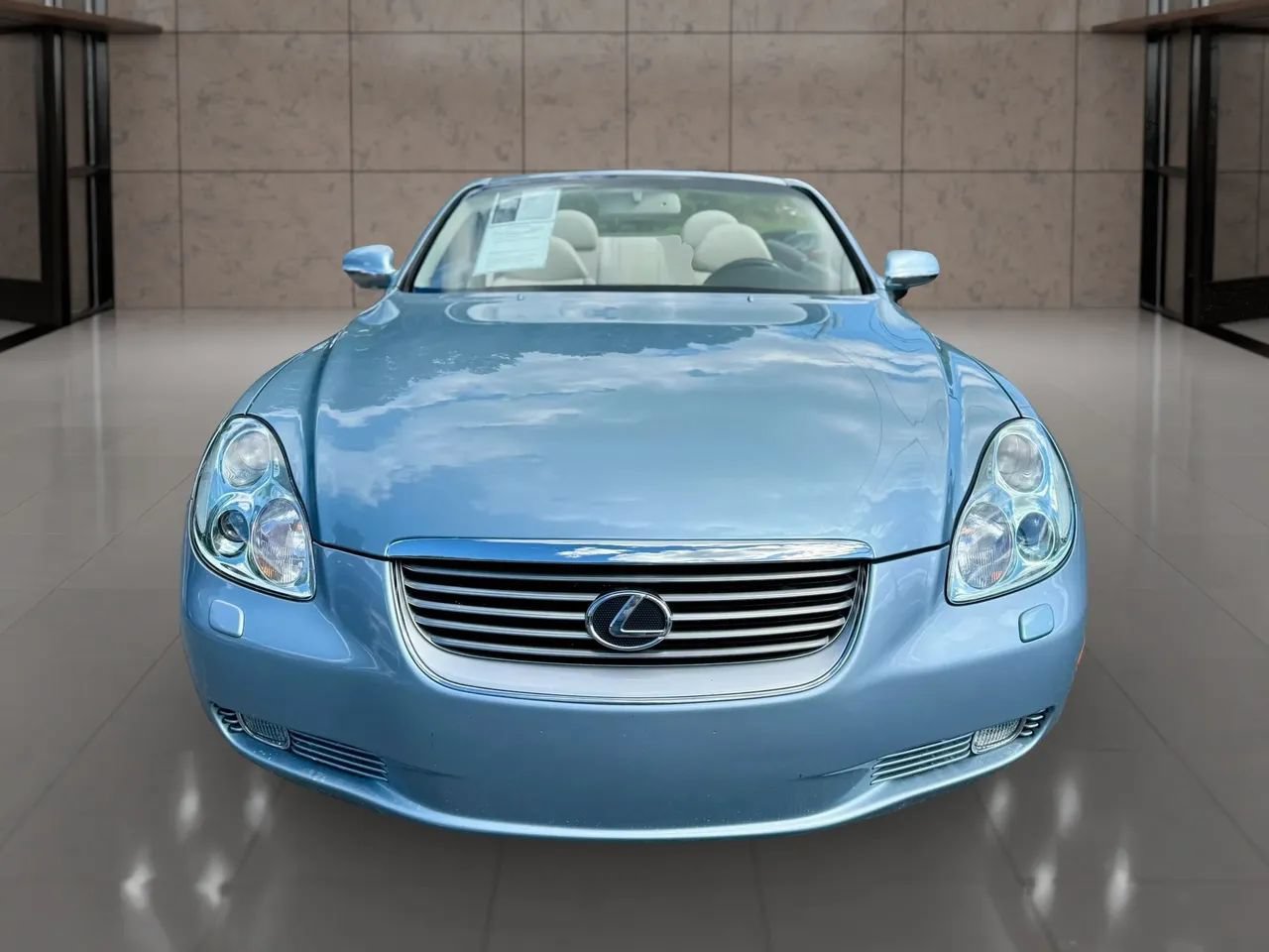 Used 2004 Lexus SC 430 Convertible RWD image 29