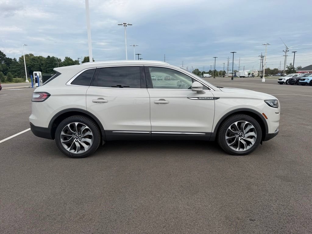 Used 2021 Lincoln Nautilus Reserve w/ Class II Trailer Tow Package AWD/4WD image 5