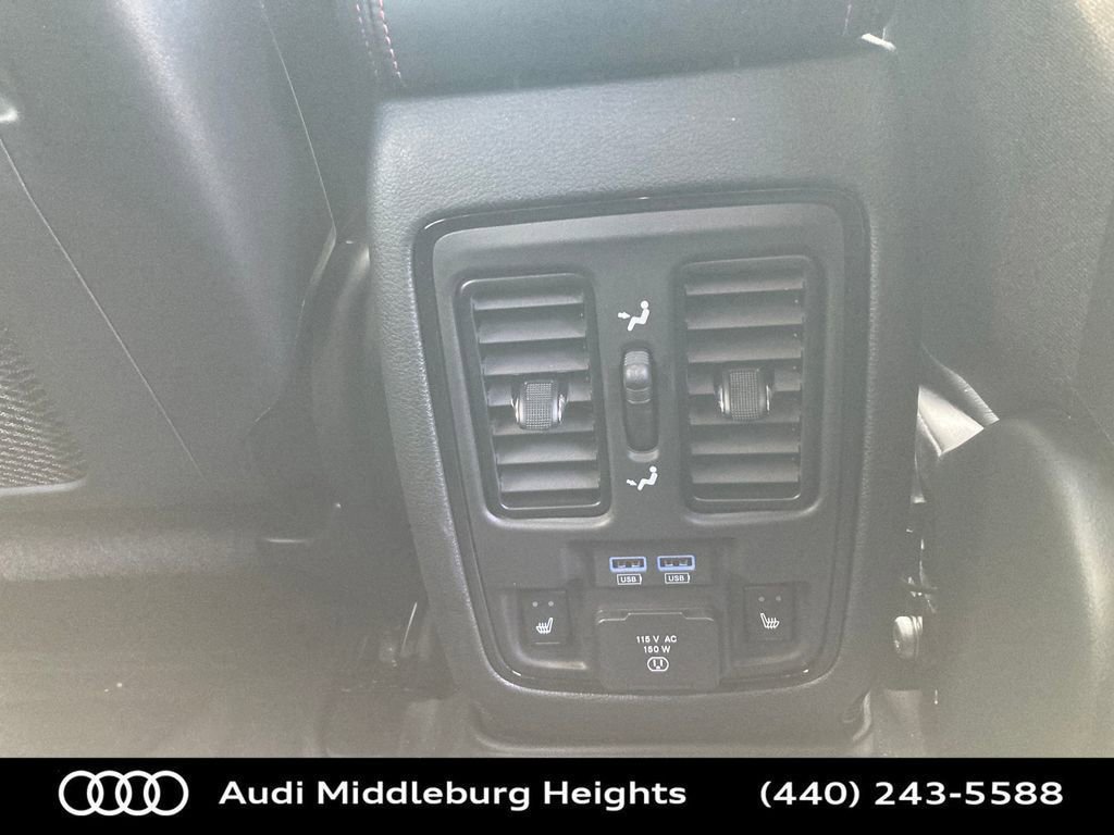Used 2025 Dodge Durango R/T image 41