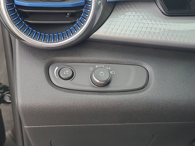 New 2026 Chevrolet Trax LT image 25