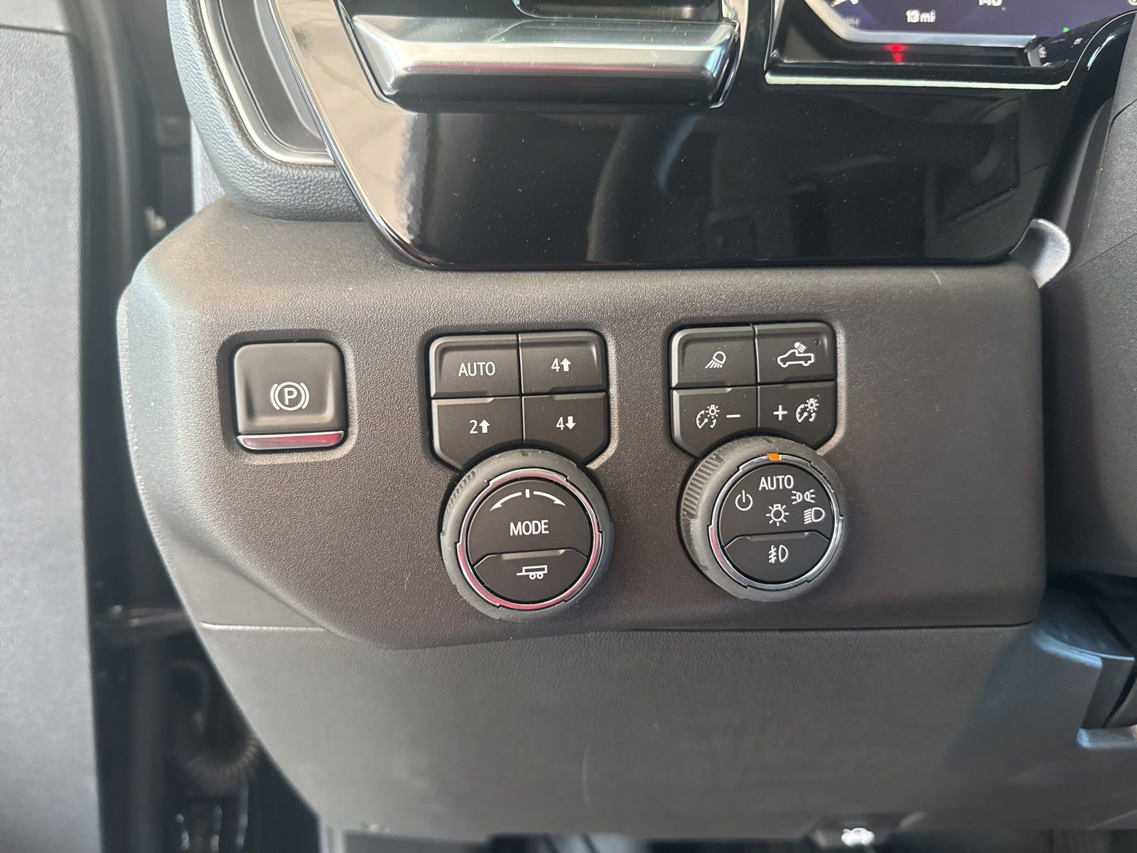 New 2026 Chevrolet Silverado 1500 LT Trail Boss w/ LT Trail Boss Premium Package image 20