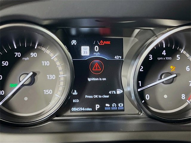 Used 2018 Land Rover Discovery Sport HSE image 12