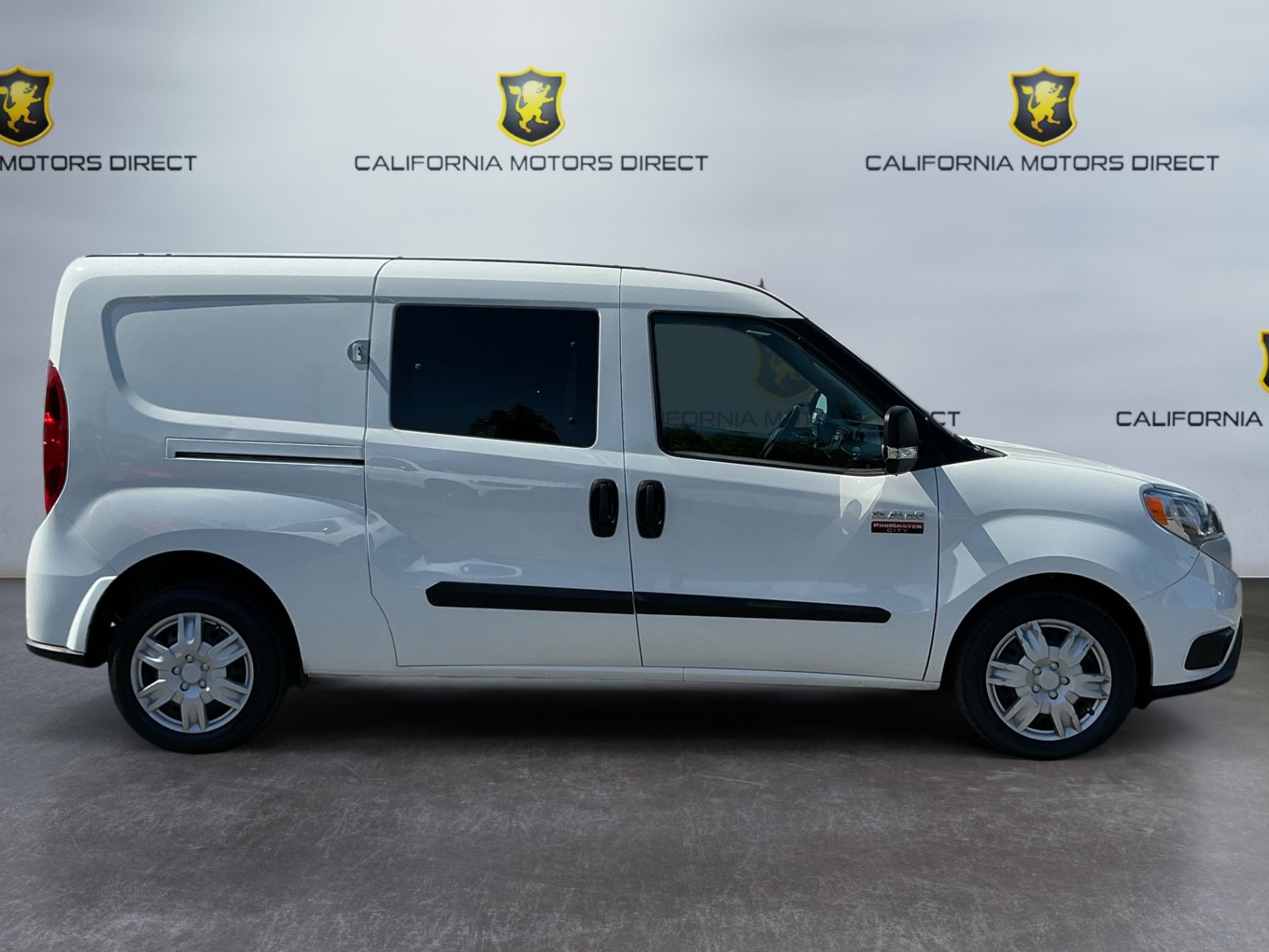 Used 2022 RAM ProMaster City Tradesman image 4