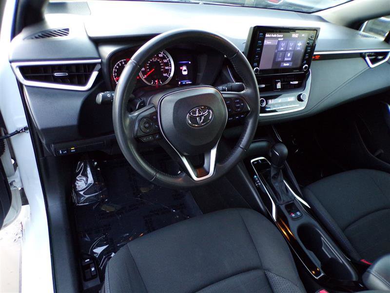 Used 2022 Toyota Corolla SE image 17
