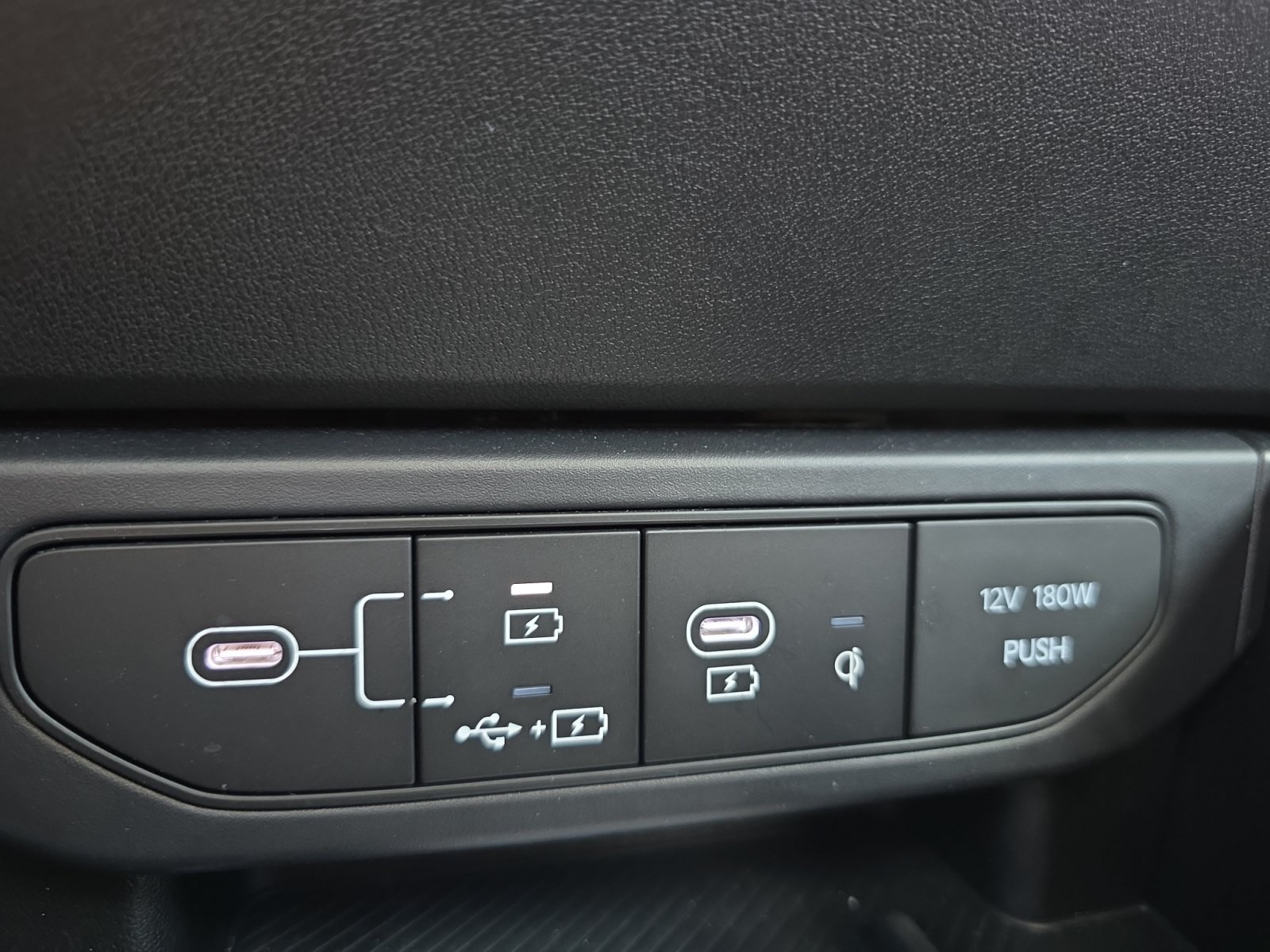 Certified 2025 Kia K4 GT-Line w/ GT-Line Sunroof Package FWD image 19