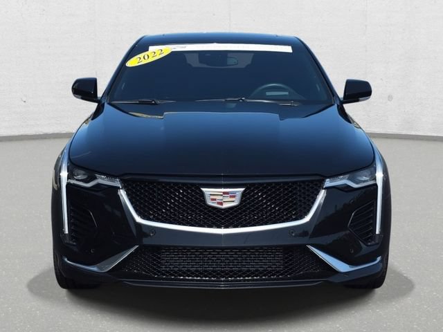 Certified 2022 Cadillac CT4 Sport w/ Technology Package AWD/4WD image 2