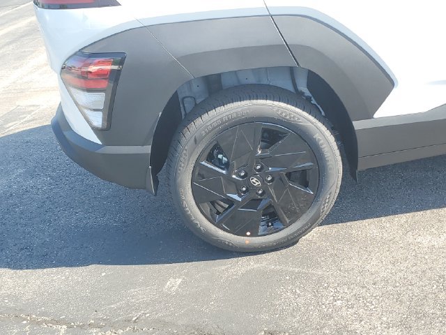 New 2027 Hyundai Kona SEL Sport AWD/4WD image 5